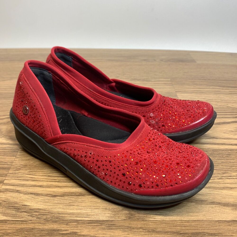 BZees Moonlight Loafers Womens Size 6 M Red Rhinstones Slip On Comfort Shoes‎